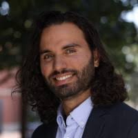 1500+ profili “Larrauri”