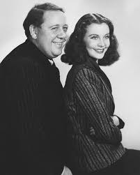 One of the men that laughton was rumored to have had an affair with was fellow actor tyrone power. Charles Laughton And Vivien Leigh Pose For The Camera In This Publicity Portrait For Sidewalks Of London Vivien Leigh Best Actress Pose For The Camera