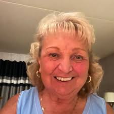 Friendly Friday: Young Orland Park resident Briggs McNab stopped Orland  Park Police Officer Mark Kenn, hoping to give him a picture he drew  thanking the Orland Park Police Department for their protection.