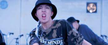16 Tumblr Mic Drop Mic Drop Gif Jhope