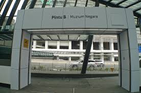 We reached muzium negara at around 9.30am, parked the car (parking rate) and walked towards the entrance. My Very First Blog My Visit To The National Planetarium Of Malaysia