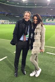 See more of esther sedlaczek on facebook. Jan Aage Fjortoft On Twitter Nice To Meet My Sky Colleague Esther Sedlaczek Deinskysport Https T Co Kg7bf4rwf6
