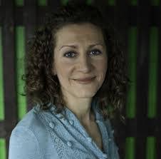 Susan Lapp's Instagram, Twitter & Facebook