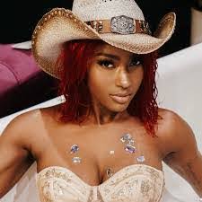 Rena Roberts's Instagram, Twitter & Facebook