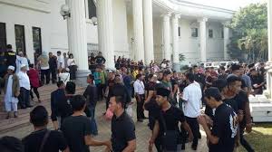 6 kes orang melayu murtad pernah dilaporkan dalam sejarah. Mahkamah Persekutuan Putuskan Hanya Mahkamah Syariah Boleh Kendalikan Kes Murtad Beritabenar