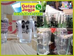Selain murah dan banyak varian, majestyk juga menawarkan roti dan kue dengan citarasa yang enak dan cocok di lidah masyarakat indonesia, khususnya warga kota jakarta. Toko Souvenir Gelas Di Cimahi O896 6848 722o Wa Gelas Mug Keramik Piring