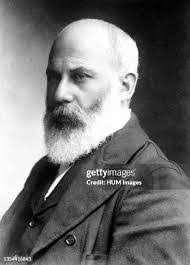 Daniel Deleon's Instagram, Twitter & Facebook