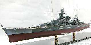 ドラゴン 1350 ドイツ戦艦「シャルンホルスト」 DRAGON DKM Scharnhorst 艦船模型完成品 - 模型工房M