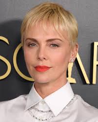 Looking for a great short hairstyle? Best Short Hair Styles Bobs Pixie Cuts And More Celebrity Hairstyles For Short Hair