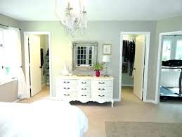 Banyak model kamar mandi minimalis yang bisa kita temukan, tapi belum tentu model kamar mandi pilihan anda sesuai jika diterapkan didalam rumah. Contoh Gambar Desain Kamar Tidur Dan Kamar Mandi Dalam Terkini 8 Design Rumah