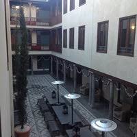 Some of the area's popular attractions include six flags magic mountain and universal studios hollywood. Granada Inn Realejo San Matias Calle Padre Alcover 10 18005 Granada
