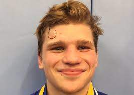 Ryan Fields (@_rfields88)