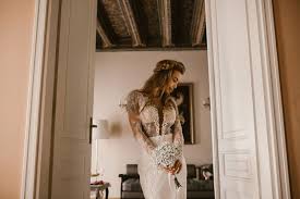 Info berita terbaru hari ini baik peristiwa, kecelakaan, kriminal, hukum, berita unik, politik, dan liputan khusus di indonesia dan internasional. A Beautiful Berta Bride In Cinematic Wedding Film Justyna Alex