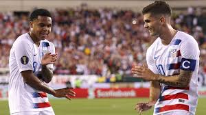 Weston james earl mckennie (born august 28, 1998) is an american professional soccer player who plays as a midfielder for serie a club juventus and the united states national team. Mckennie To Juventus Usmnt Star S Shock Transfer More Than A Shirt Selling Exercise Goal Com