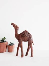 Hand carved camel family , wooden art , unique gift , dubai souvenir size : Pin On O U R V I N T A G E M A R K E T