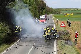 We did not find results for: Drei Notarzthubschrauber Nach Verkehrsunfall Im Einsatz Austrian Wings