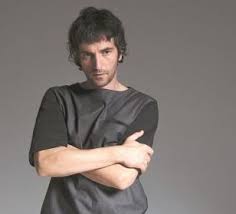 Αν ήταν να κοινωνώ με πλαστικό κουτάλι, θα έβαζα τη θεία κοινωνία στην κατάψυξη. Arhs Serbetalhs Mhpws Den Mporoyme Ka8oloy Na Meinoyme Monoi Mas Eidhseis Nea To Bhma Online