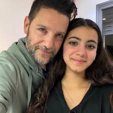 המופע המעולה "Together״ של פיקסר חזר להציג אחרי הפסקה של יותר מחודש ✨ מדובר  באחד המופעים הכי טובים בדיסנילנד פריז