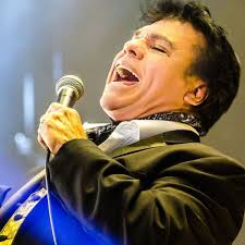 Hijo de Juan Gabriel podría perder acceso a la herencia de 30 millones de  dólares por no pagarle a sus abogados