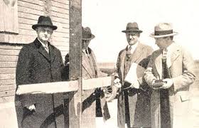 Passing through eastern missouri, southern illinois and southern indiana, it killed 695 people and injured an estimated 13,000 people, causing $17 million in property damage. Tri State Tornado Missouri Illinois Indiana March 1925