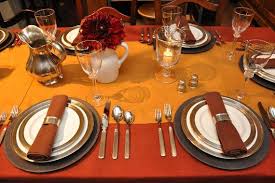Brown And Cream Table Setting Table Settings Country Table Settings Casual Table Settings