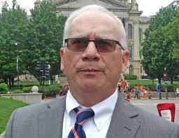 U.S. Supreme Court upholds Illinois' weapons ban for now