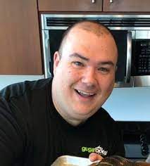 It can be stored in the fridge for meal prep or made into chicken salad, chicken sandwiches or can be eaten as the main dish. Ck Food Cooking