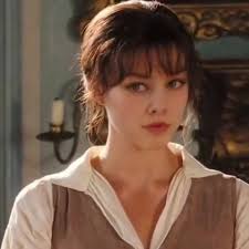 Y’all know how much I love Pride and Prejudice... So Kendra introduced me  to the Reface app... her face fit perfectly with Elizabeth Bennett, but  when I tried it, MY face fit perfectly with Mr Darcy 🤨 ...