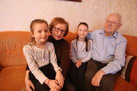 Dzień babci i dziadka 2021. Zyczenia Na Dzien Babci 2021 Piekne Zyczenia Dla Babci Gotowe Do Wyslania Lub Wpisania Na Kartke Spraw Babci Olbrzymia Radosc 21 01 2021 Nowosci Dziennik Torunski