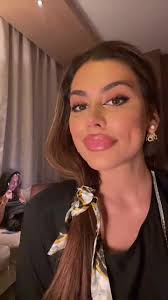 𝗦𝗶𝗹𝘃𝗶𝗮_𝗮𝗹𝘆 (@silviaaly)