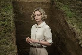 Ralph fiennes, carey mulligan, lily james and others. This Is Why Netflix S New Film The Dig Is Facing A Backlash