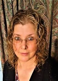 Rebecca Rakes's Instagram, Twitter & Facebook