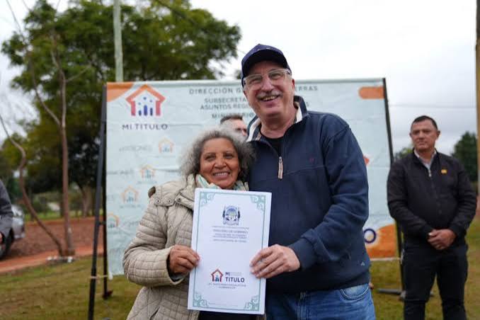 EL PROGRAMA MI T�TULO SUM� NUEVOS BENEFICIARIOS EN SAN VICENTE Y FRACR�N - Provincia de Misiones