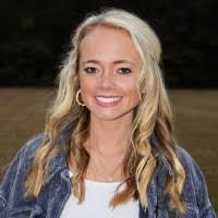 Amanda Posa's Instagram, Twitter & Facebook