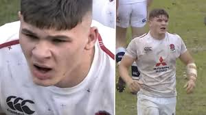 Aaron Hinkley's Instagram, Twitter & Facebook