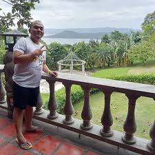 Lawrence Aquino (@rowrenzu) • Instagram photos and videos