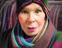 Ela mudou a minha vida', diz Marta Lee, sósia e cover de Rita Lee, a rainha  do rock brasileiro