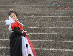 Trova una vasta selezione di regina di cuori carnevale a prezzi vantaggiosi su ebay. Cosa Bolle In Pentola Regina Di Cuori Costume Carnevale 2015 Fai Da Te Regina Di Cuori Carnevale Costumi Da Bambina