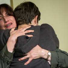 Natalia wörner ist alleinerziehende mutter von sohn jacob (9) und lebt in berlin. Die Mutter Des Morders Spannender Reisser Film Tv Serien