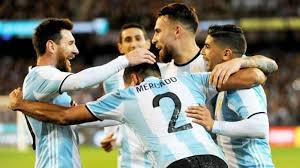 El artículo sigue a continuación. Por Las Eliminatorias Al Mundial Este Jueves Juega Argentina Vs Chile Bariloche Opina