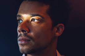 Jacob Anderson Wants to Set Louis Free From Lestat