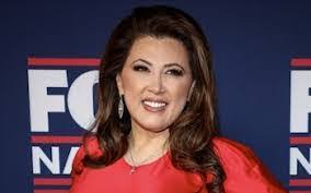 Jennifer Koslosky's Instagram, Twitter & Facebook