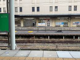 ぱっと見 に見える駅名看板 Jr東海の つ 駅 おたくま経済新聞