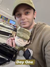 If anyone got pictures of me or with me I'd love to see them!!