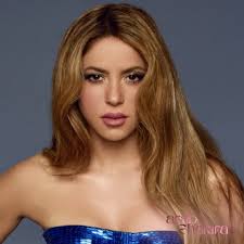 🇸🇦:🚨 السيدة الأولى للمسرح البريطاني دي بيبي آدامز تشيد بالاختيار المحتمل  لشاكيرا لتقديم عرض ضخم في كوباكابانا: ‏”إلى جانب تحويل الألم إلى فن في  ألبومها الأخير، تردد شاكيرا صدى صرخة السيادة اللاتينية