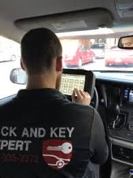 Our auto locksmiths can fix car lock trouble for almost any make & model; Car Locksmith In Kansas City 24hr Mobile Locksmith Service