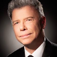 Andrew Bricker's Instagram, Twitter & Facebook