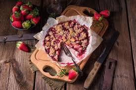 Regime Cetogene 10 Recettes Allegees En Glucides Pour Mincir Crumble Aux Fruits Rouges Crumble Aux Fruits Recettes De Cuisine