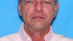 Gunman had mental health problems, bitter family disputes, records show