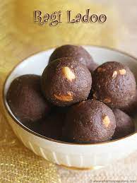 Bring to a boil and add the ragi flour. Ragi Ladoo Recipe Finger Millet Laddu Recipe